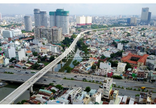 Giá đất quanh các ga metro Sài Gòn đua nhau leo thang