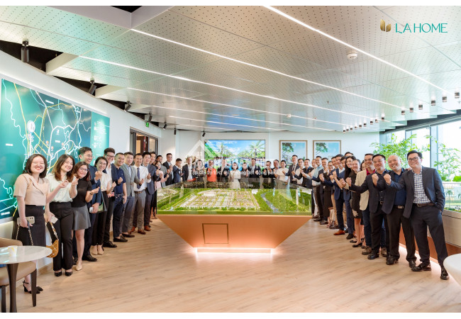 GẶP MẶT ĐẦU XUÂN, HÂN HOAN CHÀO ĐÓN DỰ ÁN MỚI SẮP XUẤT HIỆN TẠI BẾN LỨC - LONG AN