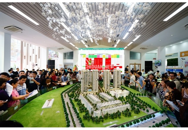 Bất động sản chạy đua cam kết lợi nhuận: Luật không cấm đặt cọc, giữ chỗ