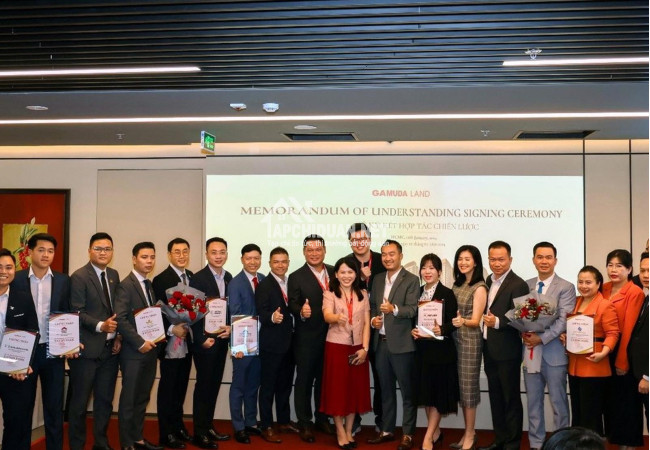 Lễ ký kết hợp tác phân phối dự án Eaton Park Mai Chí Thọ