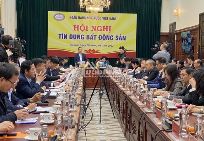 Ngân hàng Nhà nước gỡ khó tín dụng bất động sản