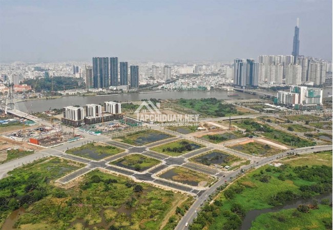 Nhiều hệ lụy khi Tân Hoàng Minh bỏ cọc đất Thủ Thiêm