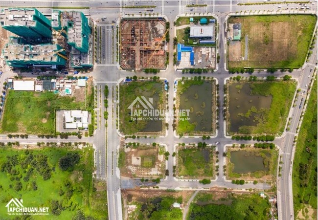 Yêu cầu báo cáo việc cấp tín dụng cho doanh nghiệp đấu giá đất Thủ Thiêm