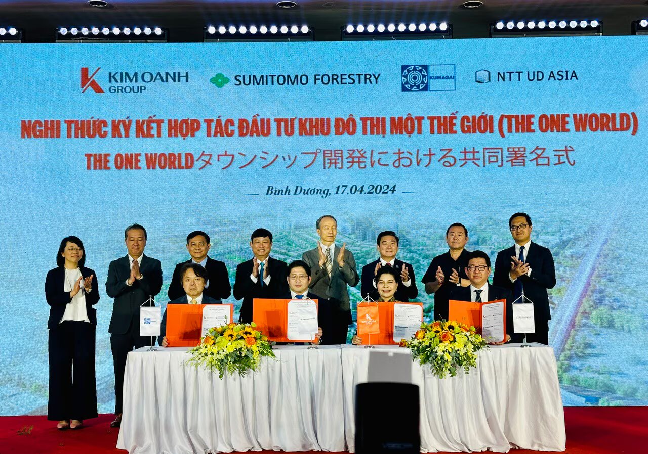 Signing a cooperation agreement between Kim Oanh Group and Japanese partners