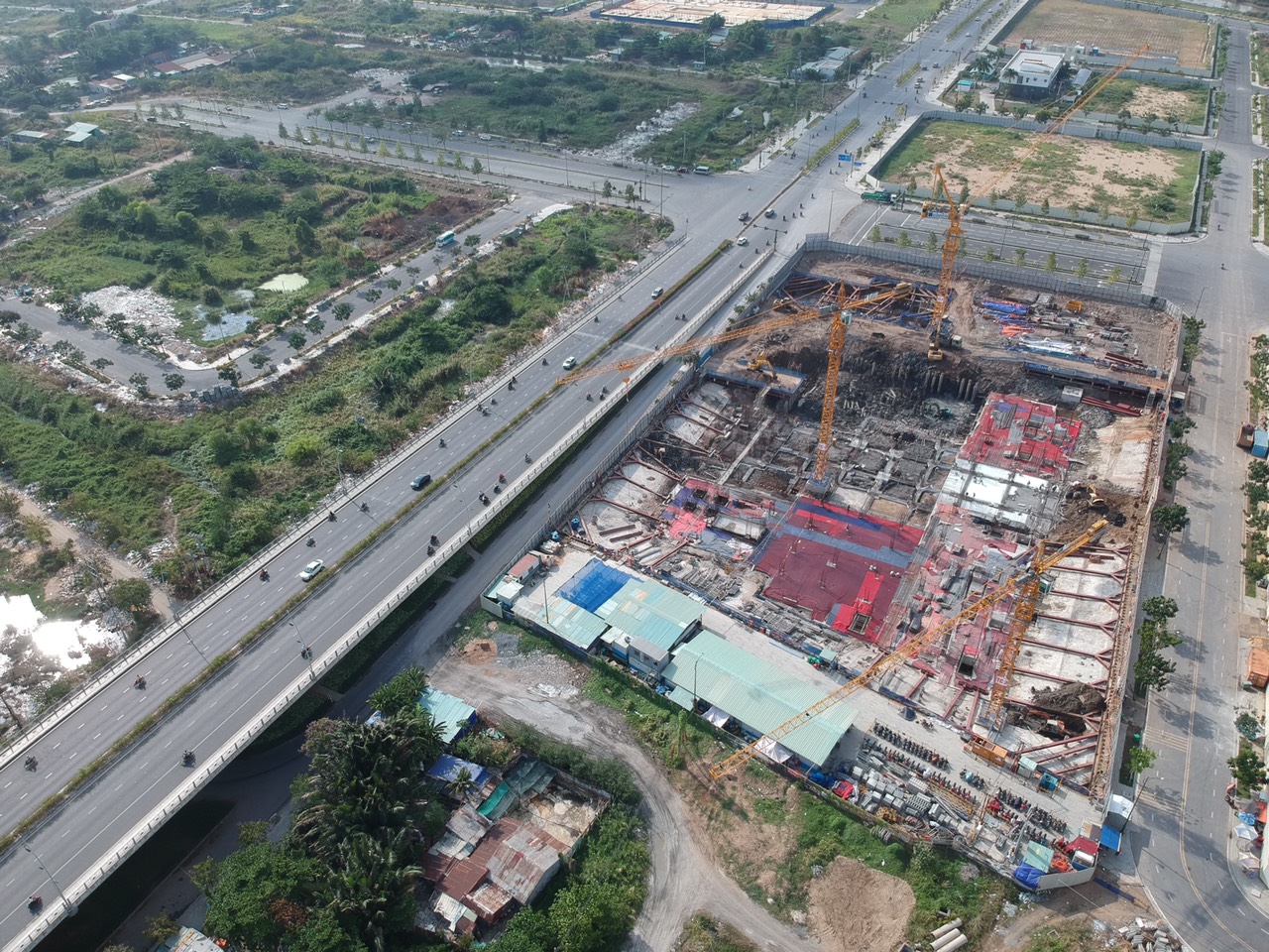 tiến độ xây dựng the river thu thiem quan 2
