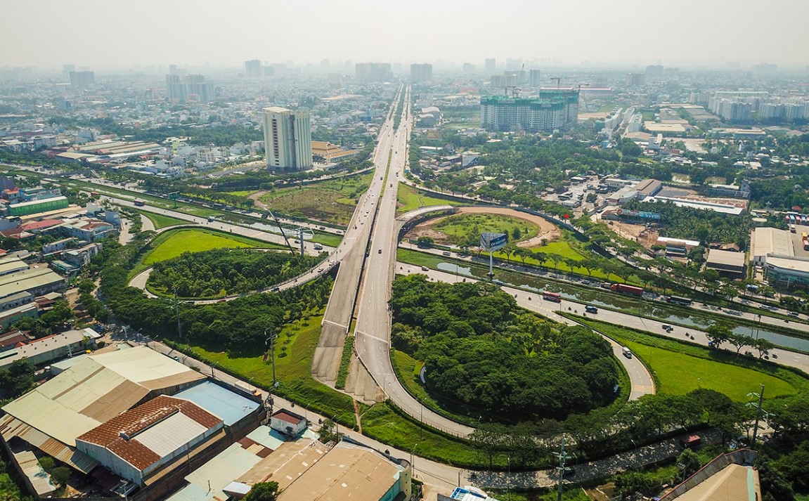 Giá BĐS khu Tây Sài Gòn 2022 tăng giá là vì sao?