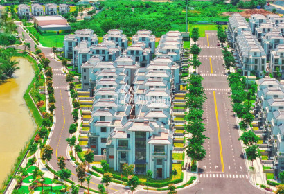 Gladia Khang Điền Võ Chí Công