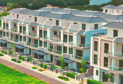 Gladia Khang Điền Võ Chí Công