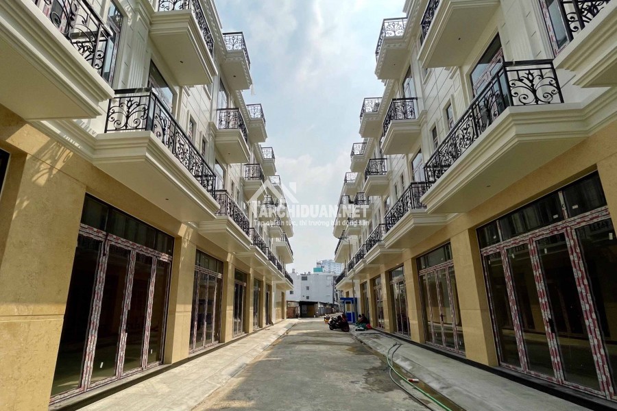 Bán nhà phố Ruby Boutique Residences Quận Tân Phú, thiết kế 3 tầng, 5 PN có thể kinh doanh