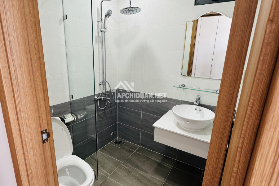 Căn 2PN - 2WC, 61m2 nội thất cơ bản chung cư Phúc Đạt Tower Dĩ An, Bình Dương